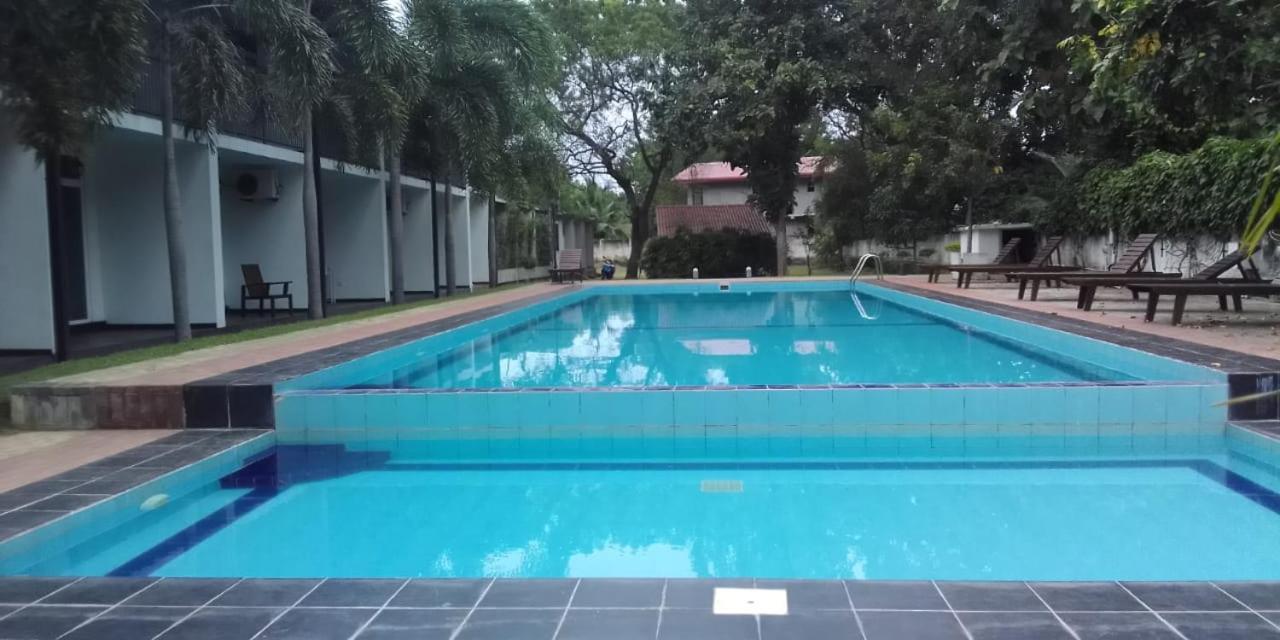Samwill Holiday Resort กตรคาม ภายนอก รูปภาพ